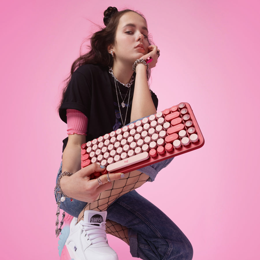 POP KEYS WL MECH KEYB HEARBREAKER ROSE WITH EMOJI KEYS