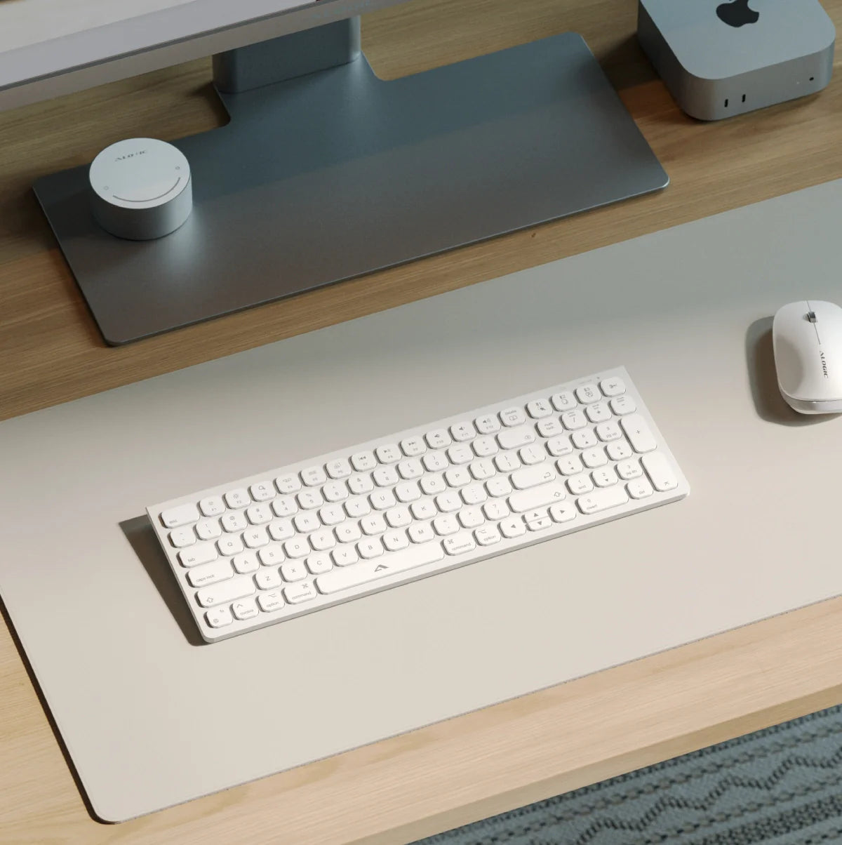 Echelon USB-C Compact Rechargeable Wireless Keyboard for macOS