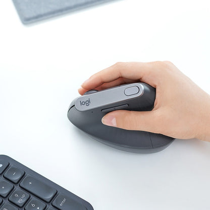 MX VERTICAL ERGONOMIC MOUSE HANDSHAKE POSITION