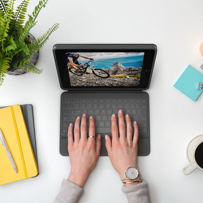 RUGGED FOLIO KEYB IPAD GRAPHITE 7TH  8TH  9TH GEN