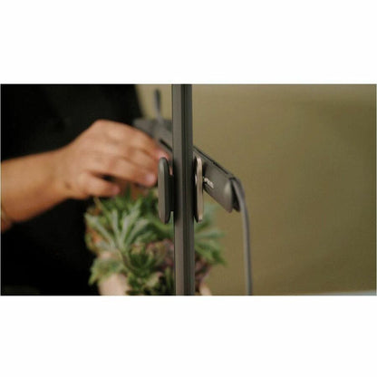 LOGITECH REACH WITH CLAMP MOUNT MOUNT