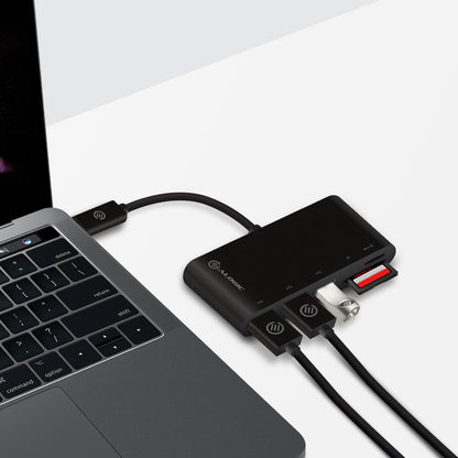 usb-c-multiport-adapter-with-card-reader-3-x-usb-3-0-hub2